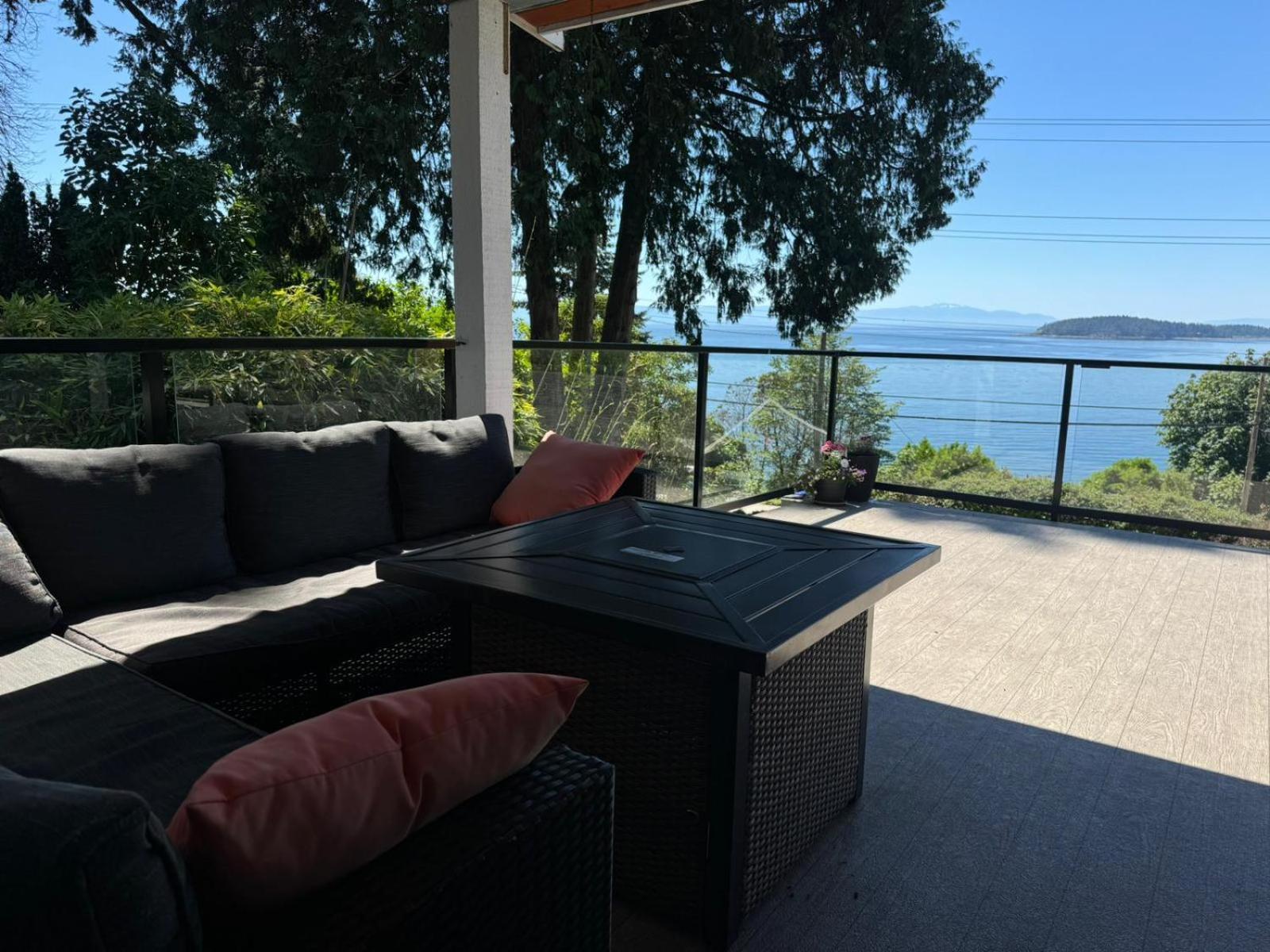 Relaxing 3Bdr 2Bth Home With Gorgeous View Sechelt Exterior photo