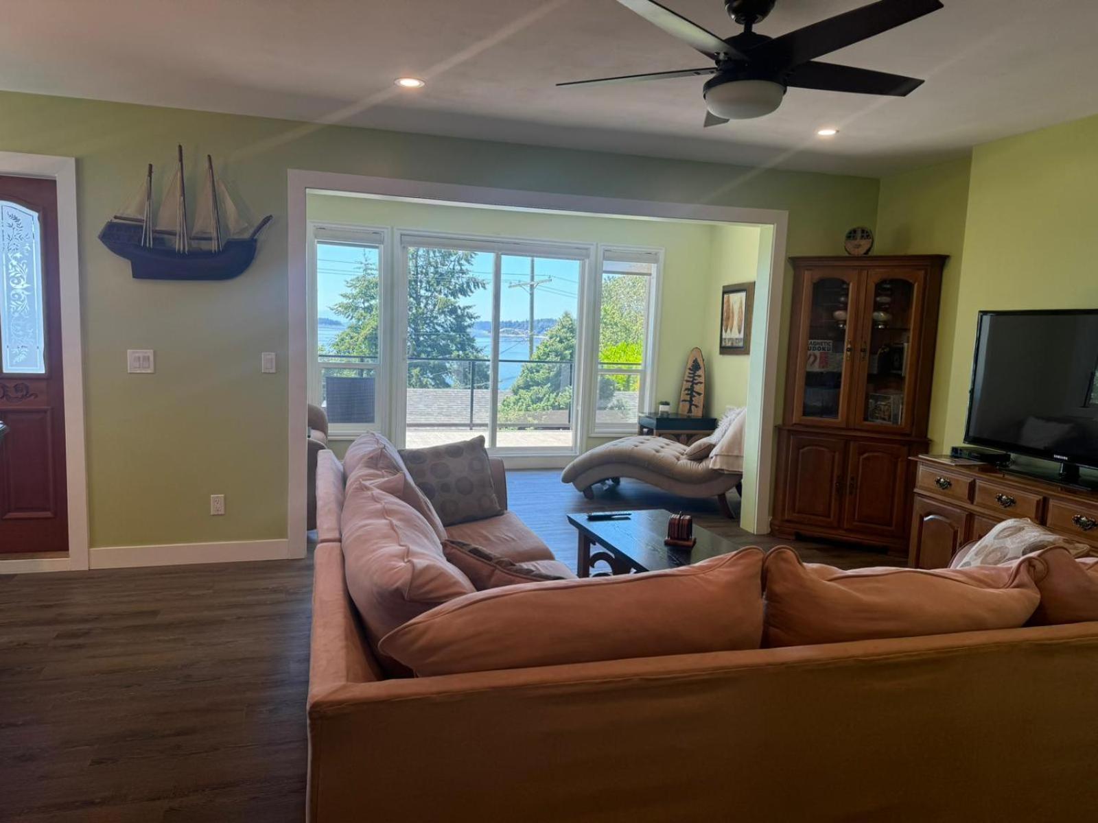 Relaxing 3Bdr 2Bth Home With Gorgeous View Sechelt Exterior photo